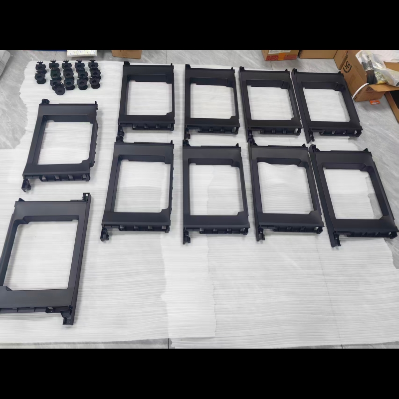 塑胶手板机加工适合哪些行业?电子、医疗与汽车样件应用